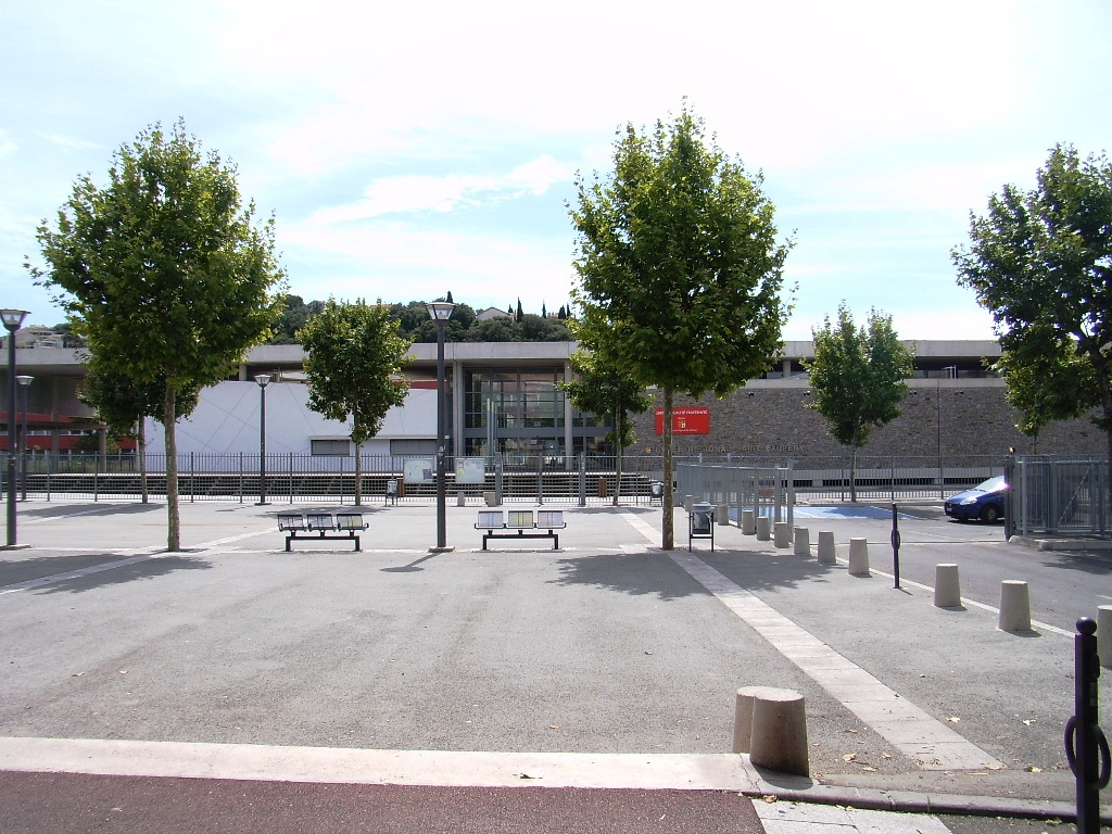 Façade du lycée Saint-Exupéry à Saint-Raphaël, dans le Var (photo d'illustration)